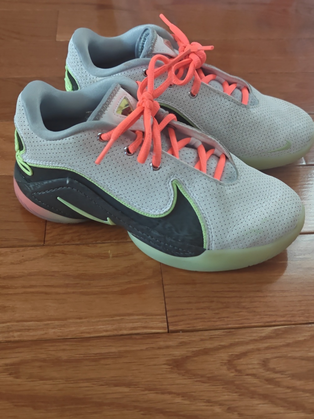 Nike Kids Light Gray Sneakers with Neon Orange Laces and Lime Accents